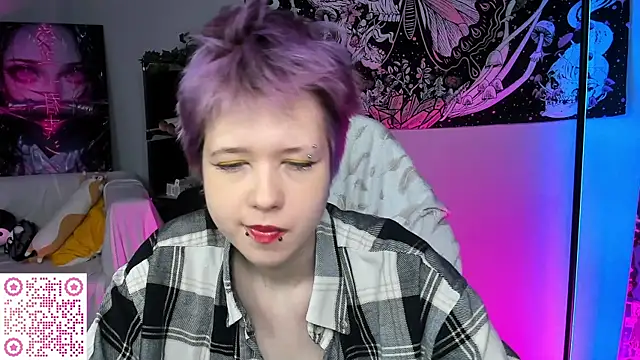 CarolineRichter online show from November 16, 2025, 3:12 am