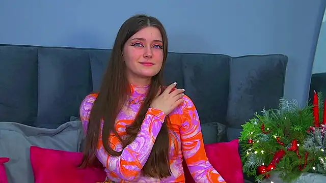 JessicaJewells online show from December 3, 2025, 6:39 pm