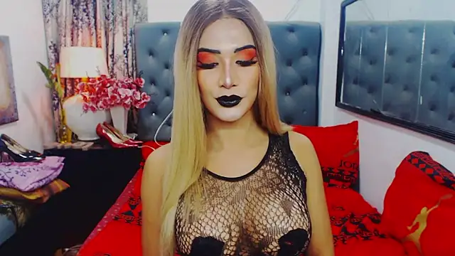 Snapshot of Mistress4fun chatting on February 22, 2026, 7:29 am Mistress4fun online show from February 22, 2026, 7:29 am