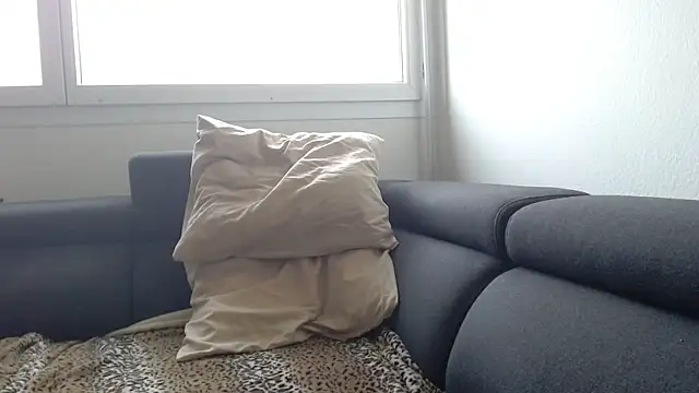 Hijuga online show from March 23, 2026, 5:06 pm