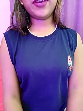 Snapshot of Puja-baby chatting on October 12, 2025, 5:45 pm Puja-baby online show from October 12, 2025, 5:45 pm