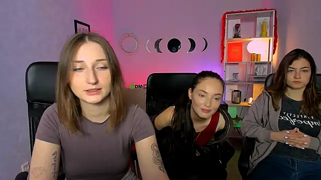Snapshot of eva_smiith_ chatting on May 27, 2026, 5:37 am eva smiith online show from May 27, 2026, 5:37 am