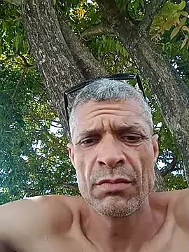 BrenoAvelar online show from April 24, 2026, 3:47 pm