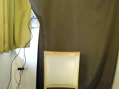 Snapshot of miss_carlas chatting on September 9, 2025, 11:04 pm miss carlas online show from September 9, 2025, 11:04 pm