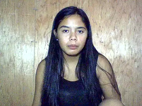 Snapshot of sweet_heaven00 chatting on December 1, 2025, 1:32 am sweet heaven00 online show from December 1, 2025, 1:32 am