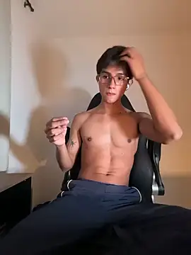 Angel bunny2 online show from March 10, 2026, 4:06 am