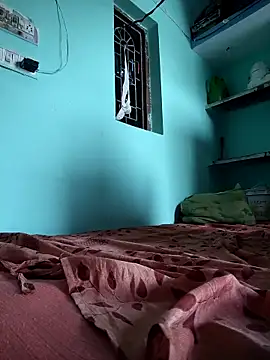 RAYI Queen 4 online show from February 25, 2026, 10:03 am