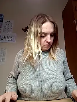 Ami Foxy online show from January 13, 2026, 11:48 am