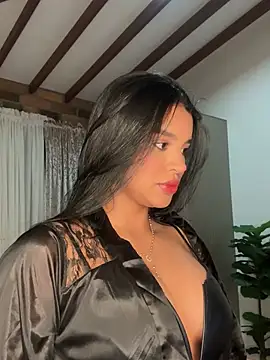 Snapshot of Tokio_Tokio chatting on December 20, 2024, 12:41 am Tokio Tokio online show from December 20, 2024, 12:41 am