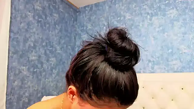 Snapshot of yulissa_girls chatting on September 12, 2025, 1:55 pm yulissa girls online show from September 12, 2025, 1:55 pm