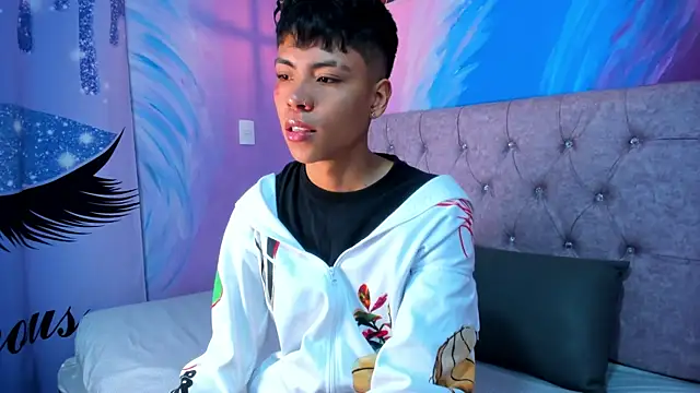 MaxiWildd online show from February 10, 2026, 1:26 pm