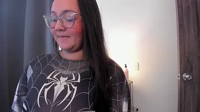 Kyleighc online show from February 12, 2026, 10:05 pm