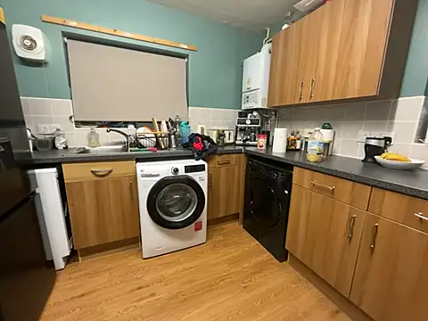 Dilfcam101 online show from February 8, 2026, 7:12 am