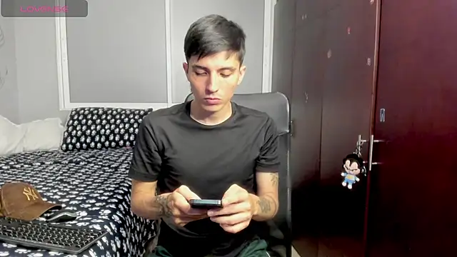 Noxx starkK online show from November 16, 2025, 11:43 pm