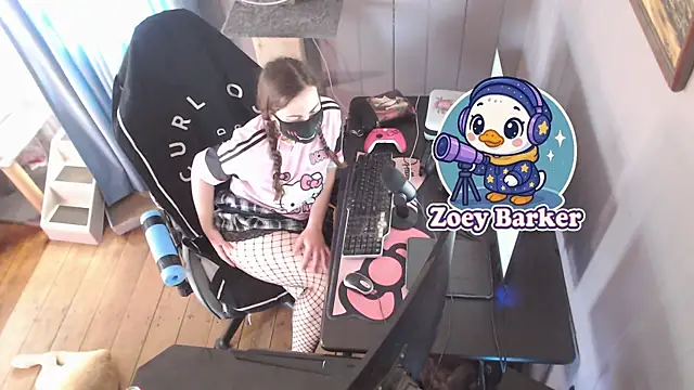 ZoeyBarker2007 online show from September 20, 2025, 6:03 am