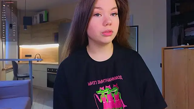 Snapshot of miss_bubbles_ chatting on March 22, 2026, 1:09 am miss bubbles online show from March 22, 2026, 1:09 am