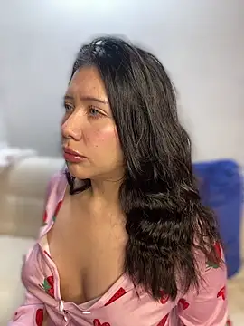 snow doll online show from February 23, 2026, 5:21 pm