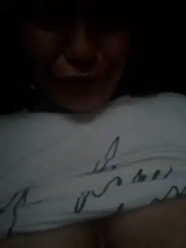 Snapshot of Moro_25 chatting on February 18, 2026, 9:27 am Moro 25 online show from February 18, 2026, 9:27 am