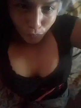 Snapshot of Moro_25 chatting on February 26, 2026, 6:07 pm Moro 25 online show from February 26, 2026, 6:07 pm