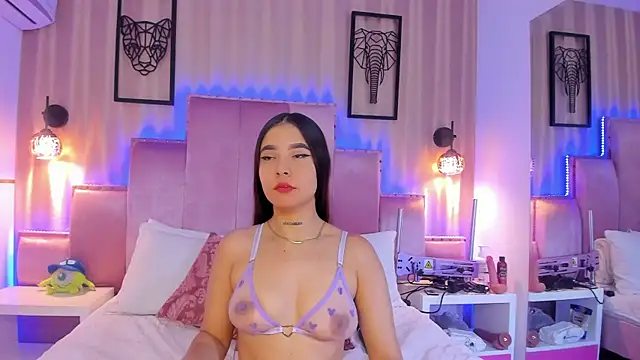 AlliceWinter online show from February 19, 2026, 12:45 pm