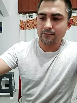 Bradd 32 online show from March 1, 2026, 3:41 am