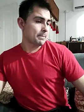 Snapshot of Bradd_32 chatting on May 9, 2026, 3:12 am Bradd 32 online show from May 9, 2026, 3:12 am