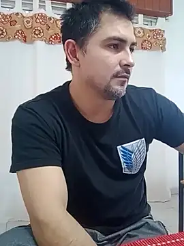 Snapshot of Bradd_32 chatting on June 3, 2026, 2:19 pm Bradd 32 online show from June 3, 2026, 2:19 pm