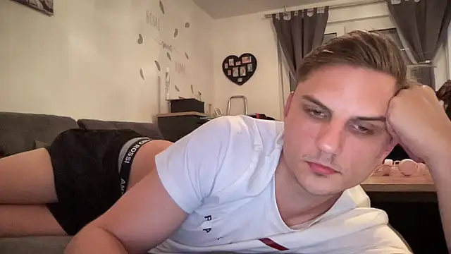 Sweetbooy90 online show from May 21, 2026, 5:42 pm