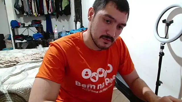 Leonino231 online show from March 17, 2026, 9:51 pm