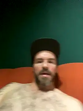 Snapshot of Fefeprazer chatting on October 23, 2025, 2:33 am Fefeprazer online show from October 23, 2025, 2:33 am