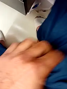 Snapshot of hackyourpussy@xh chatting on January 16, 2026, 2:37 am hackyourpussyxh online show from January 16, 2026, 2:37 am