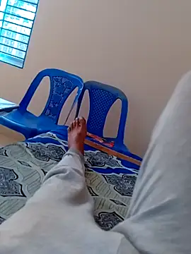 Snapshot of hackyourpussy@xh chatting on February 6, 2026, 9:34 am hackyourpussyxh online show from February 6, 2026, 9:34 am