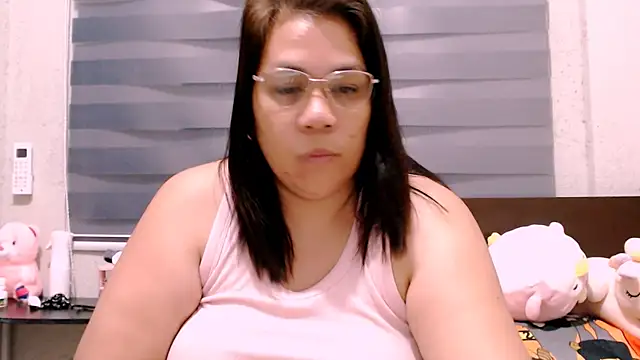Snapshot of Saint_flowerxxx chatting on September 21, 2025, 2:29 pm Saint flowerxxx online show from September 21, 2025, 2:29 pm