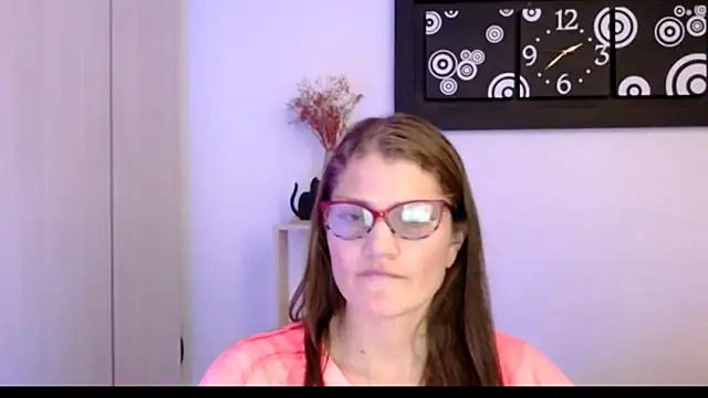 Camila-ventura online show from February 10, 2026, 7:29 pm