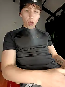 Logan sixxer online show from December 5, 2025, 2:53 am