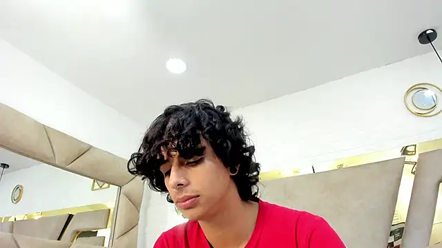 Ibratxandy online show from November 13, 2025, 7:13 pm