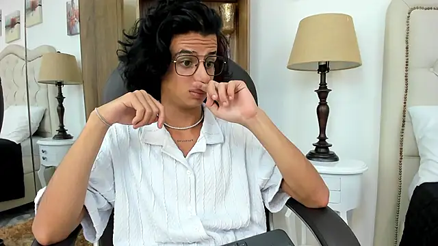 Ibratxandy online show from February 14, 2026, 6:59 pm