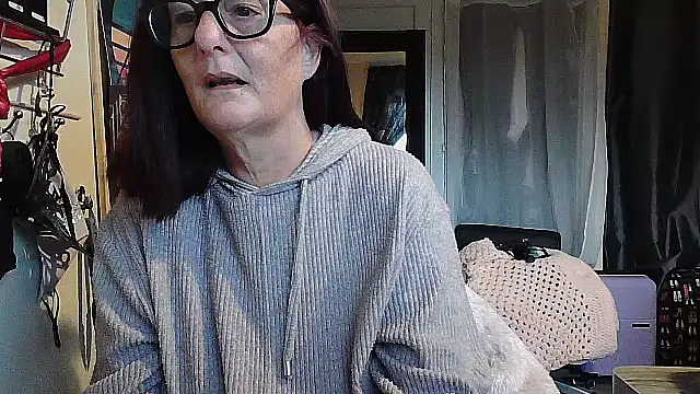 Mistress-Ivy51 online show from October 29, 2025, 7:10 am