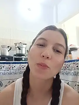 Snapshot of Arianna_Moss chatting on July 10, 2026, 4:20 pm Arianna Moss online show from July 10, 2026, 4:20 pm