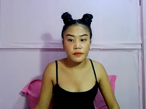 YourWildestDoll online show from February 9, 2026, 11:09 pm