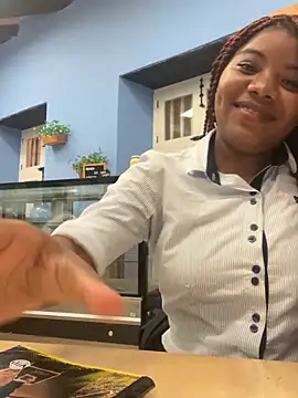 chocolatito-ho online show from September 11, 2025, 11:27 pm