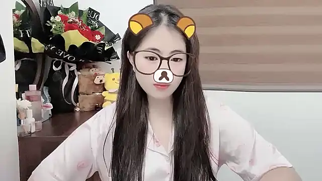 Amelia-babee online show from October 22, 2025, 1:44 pm