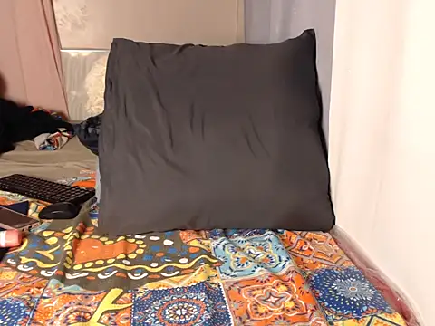 Berryangel03 online show from April 10, 2026, 7:29 pm