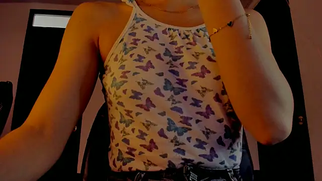 Madison charlotte online show from February 14, 2026, 2:03 pm