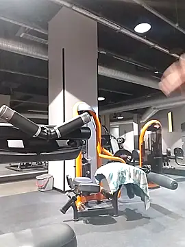 JuicyBigcockxh online show from October 3, 2025, 10:40 pm