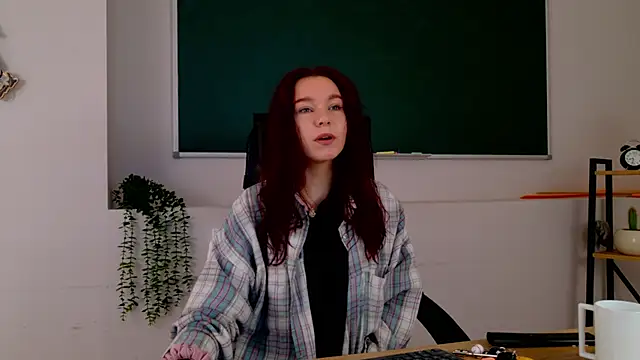Snapshot of NoraHaynes chatting on June 16, 2026, 2:25 am NoraHaynes online show from June 16, 2026, 2:25 am