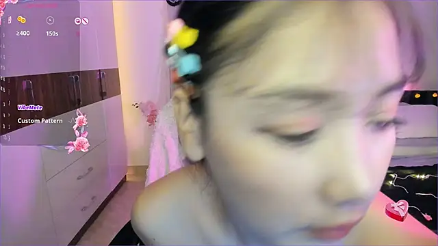  kaomi  online show from November 1, 2025, 11:51 pm