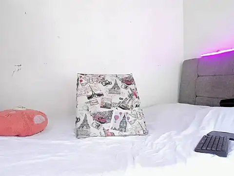 Edy coltt online show from September 11, 2025, 1:33 pm