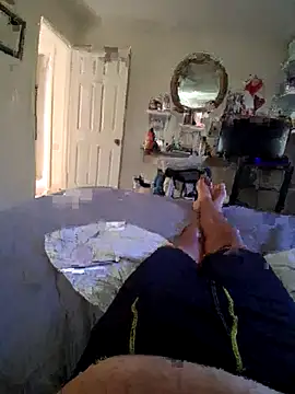 pullitoff online show from April 15, 2026, 3:19 pm