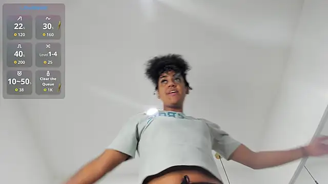 OnlyGia online show from February 18, 2026, 3:46 am